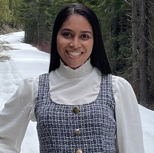 Meet your Posher, Jaqueline